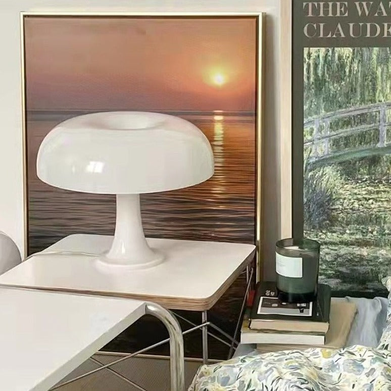 Lampa stołowa MushLume w nowoczesnym stylu