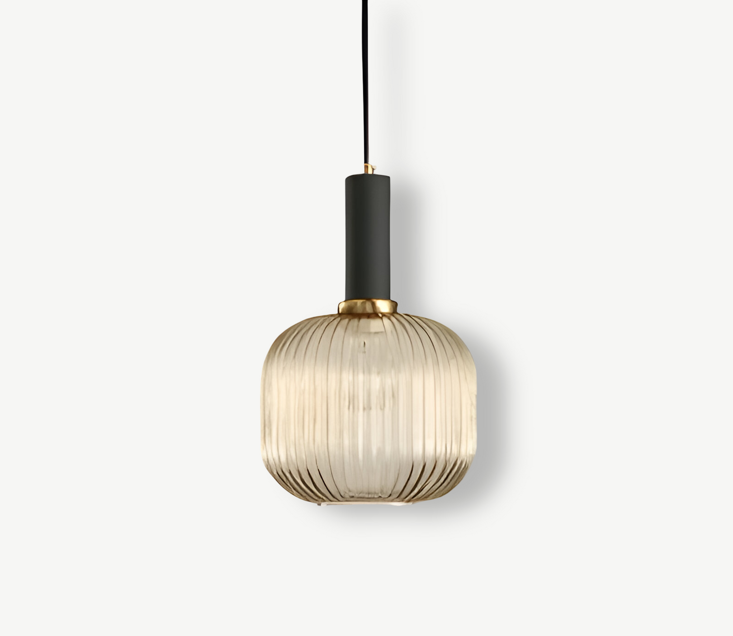 Lampa wisząca z ryflowanego szkła w stylu vintage