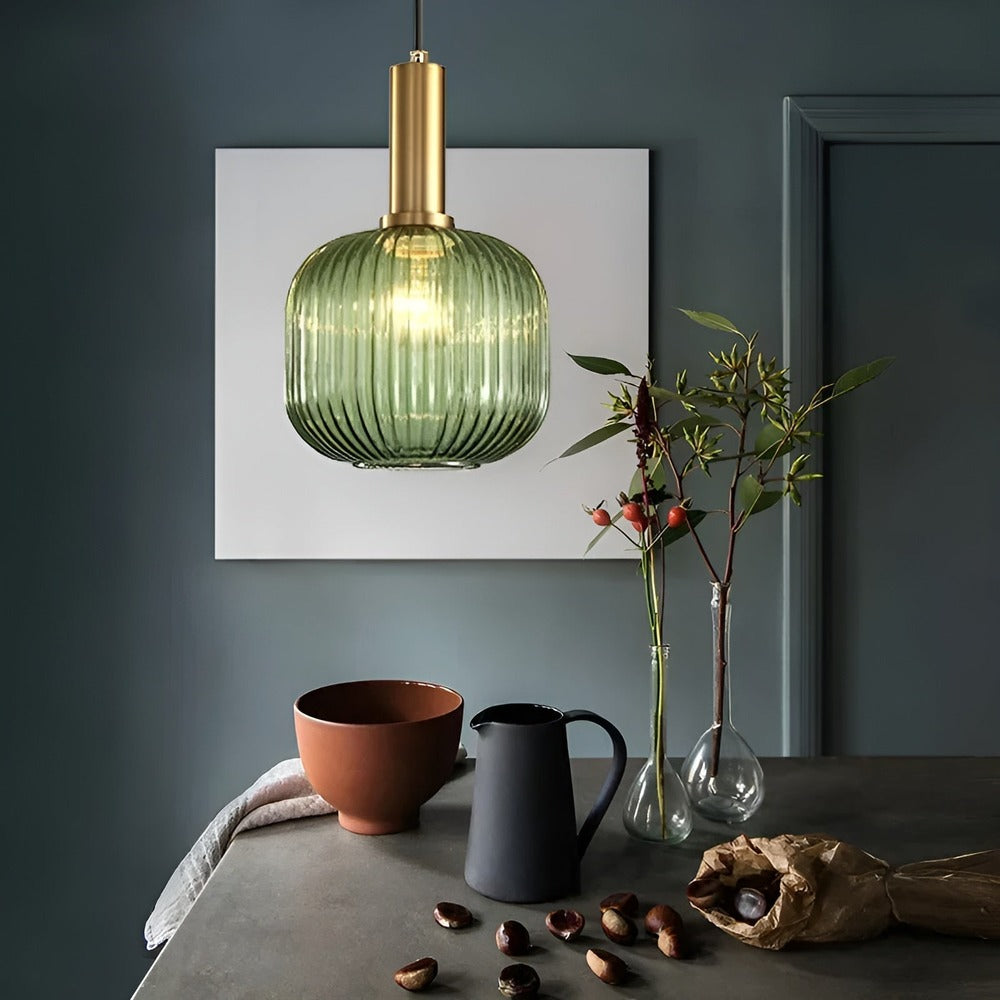 Lampa wisząca z ryflowanego szkła w stylu vintage