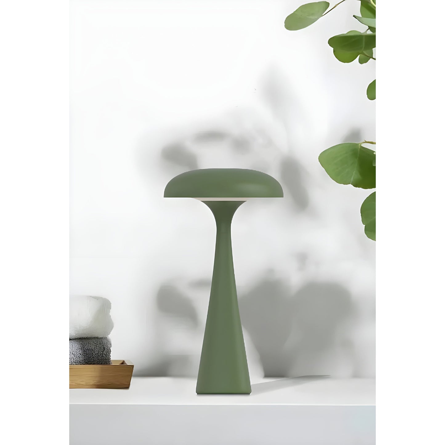 Lampka stołowa LED w kształcie meduzy